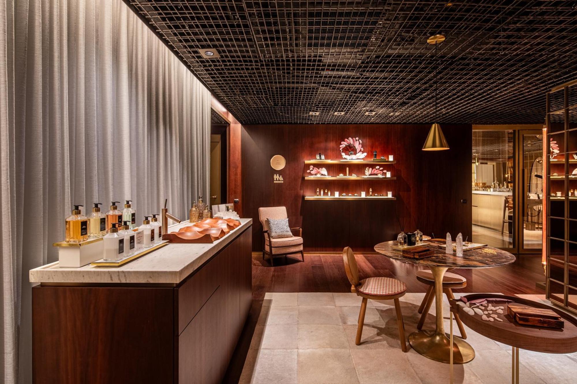 Rosewood Sao Paulo Hotel Екстериор снимка The Fragrance Bar at Harrods