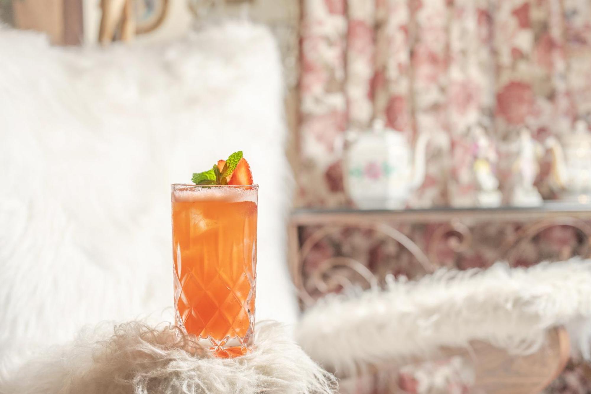 Rosewood Sao Paulo Hotel Екстериор снимка A Greyhound cocktail